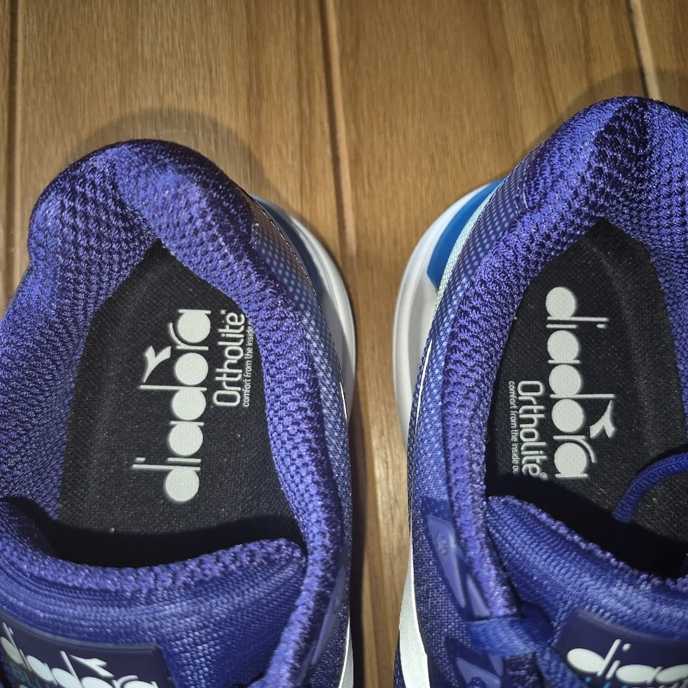 Diadora Blushield Mythos Sneakers -‎ Size 8